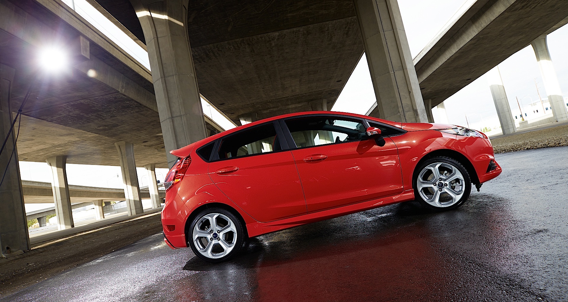 Ford Fiesta St photo 28