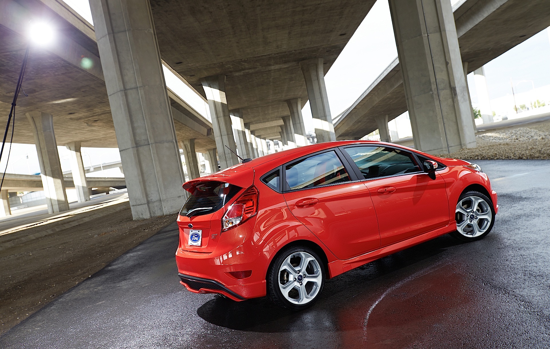 Ford Fiesta St photo 30