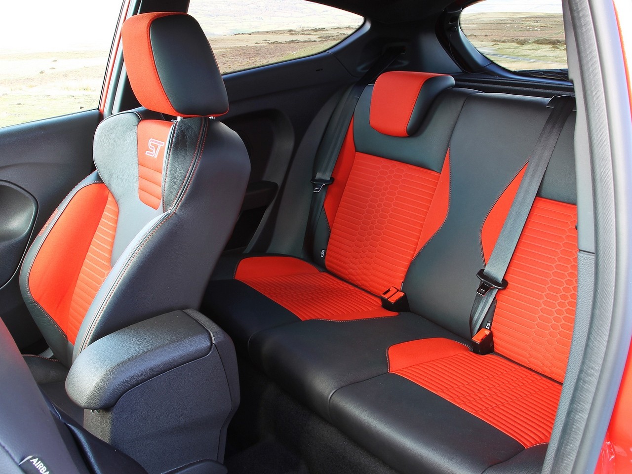 Ford Fiesta St photo 52