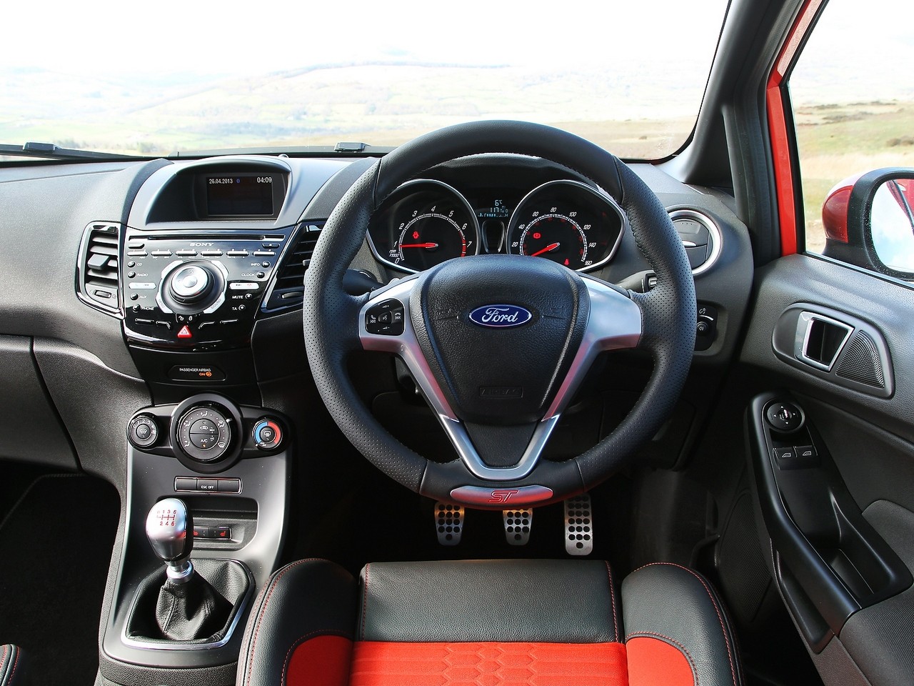 Ford Fiesta St photo 53