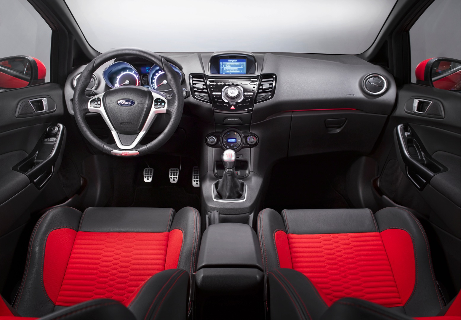 Ford Fiesta St photo 41