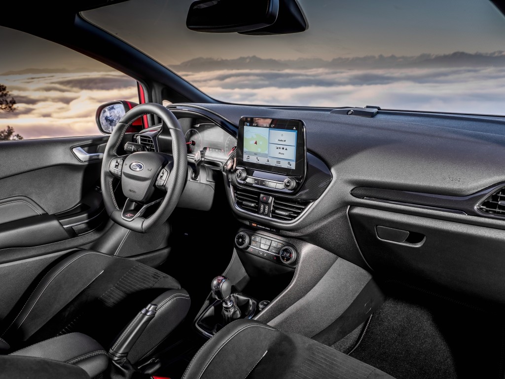 Ford Fiesta St photo 28