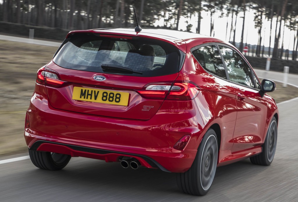 Ford Fiesta St photo 11