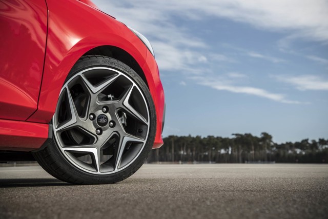 Ford Fiesta St foto 13