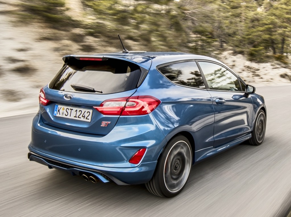Ford Fiesta St photo 17
