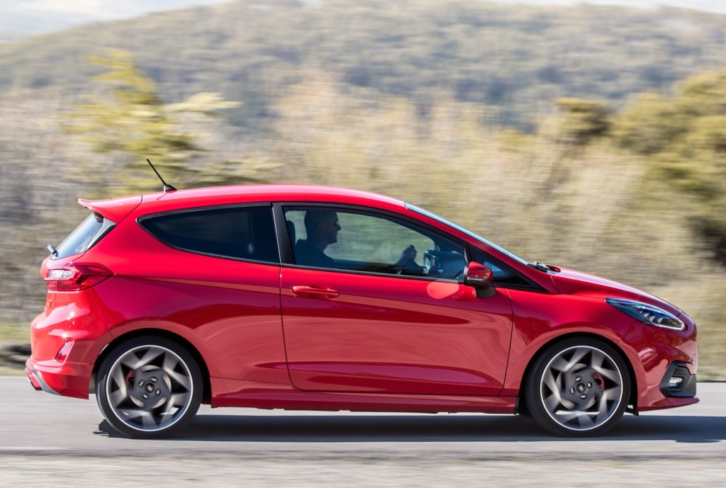 Ford Fiesta St photo 24