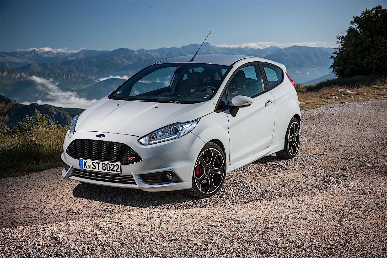 Ford Fiesta St photo 4
