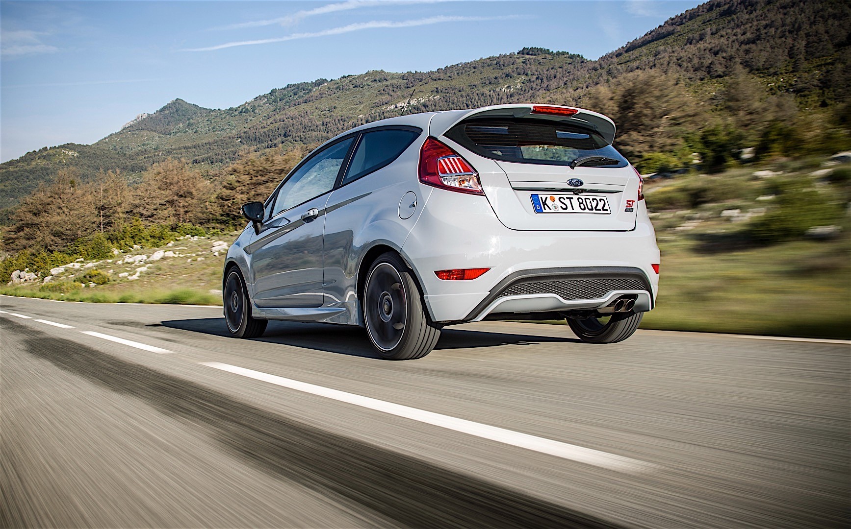 Ford Fiesta St photo 33