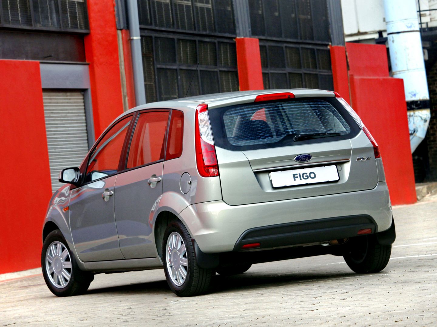 Ford Figo photo 22