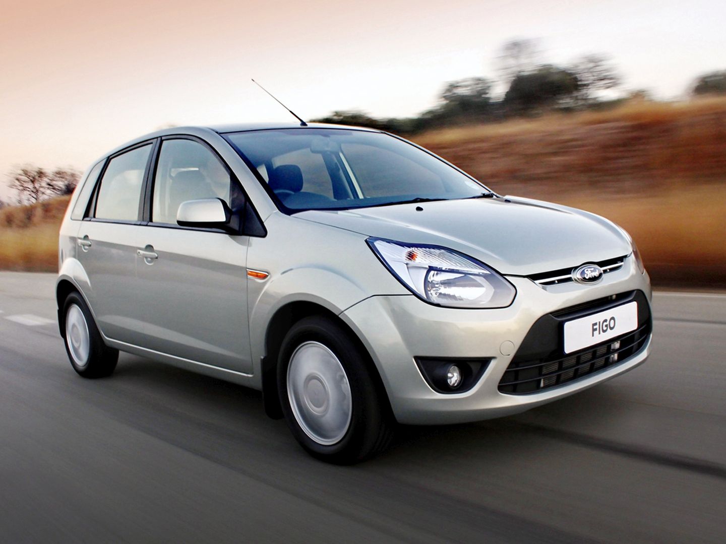 Ford Figo photo 26