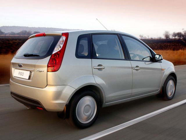 Ford Figo photo 27
