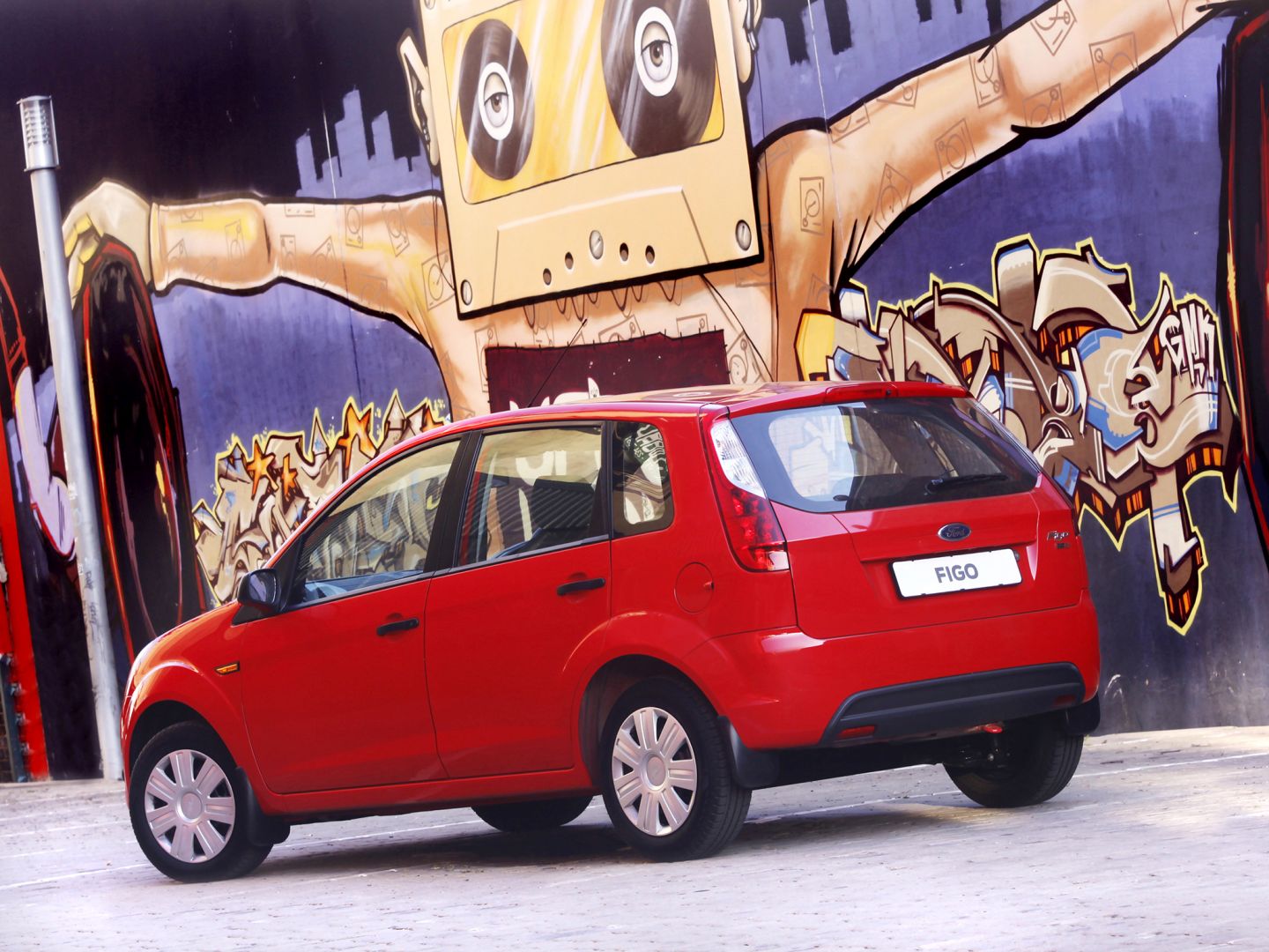 Ford Figo photo 33
