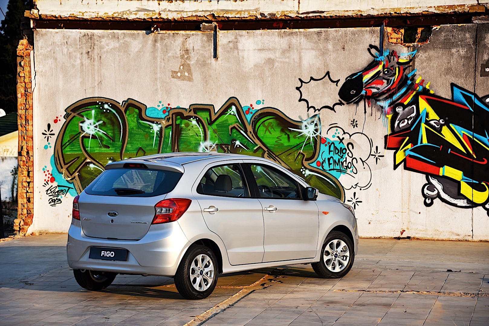 Ford Figo photo 7