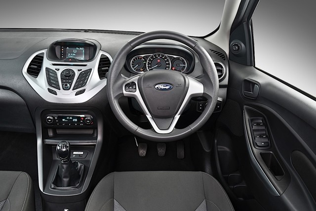 Ford Figo photo 39
