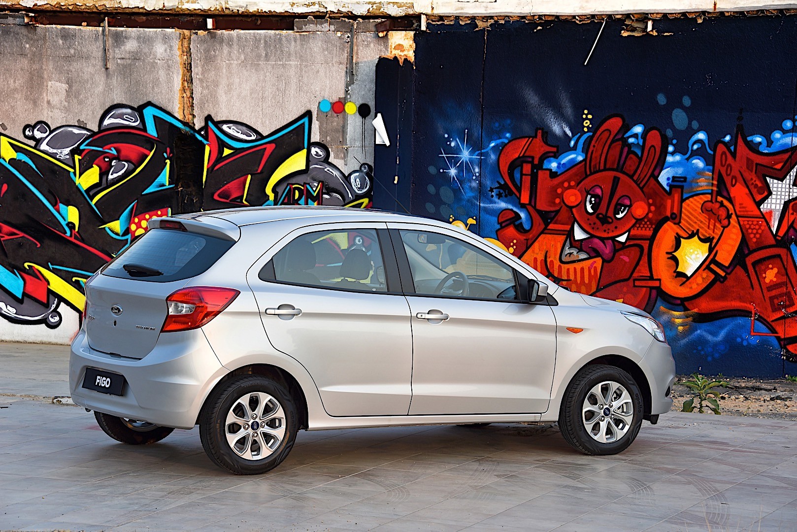 Ford Figo photo 19