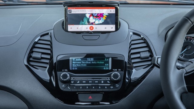 Ford Figo photo 82