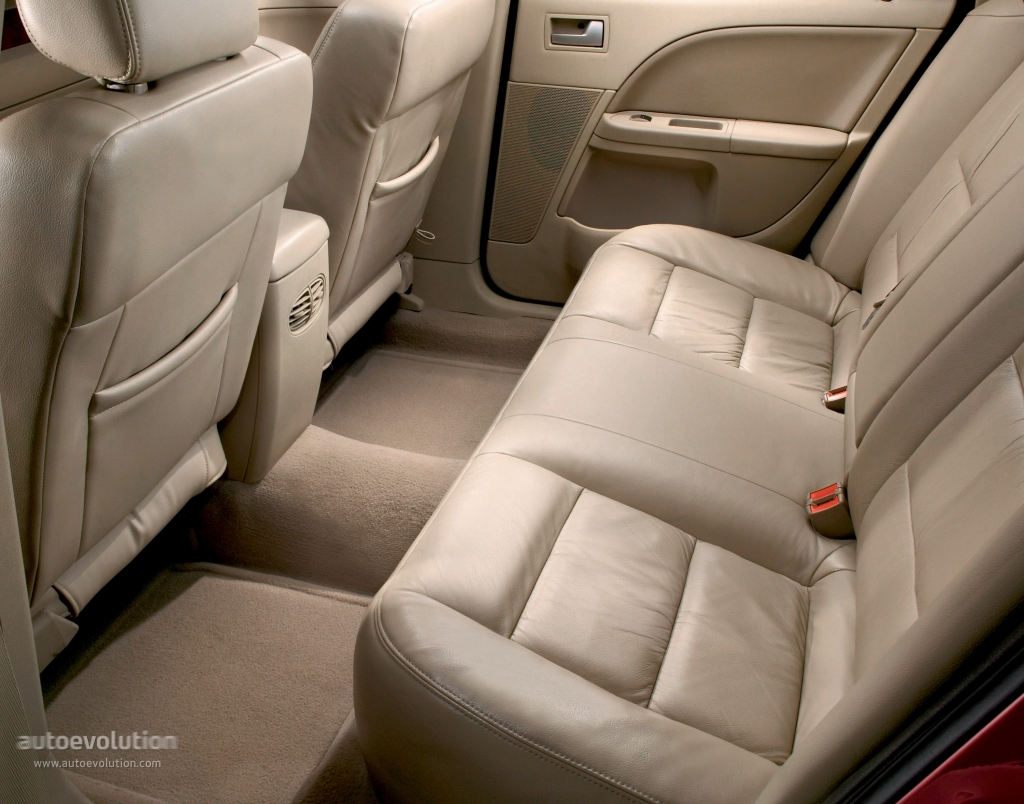 Ford Five Hundred photo 25