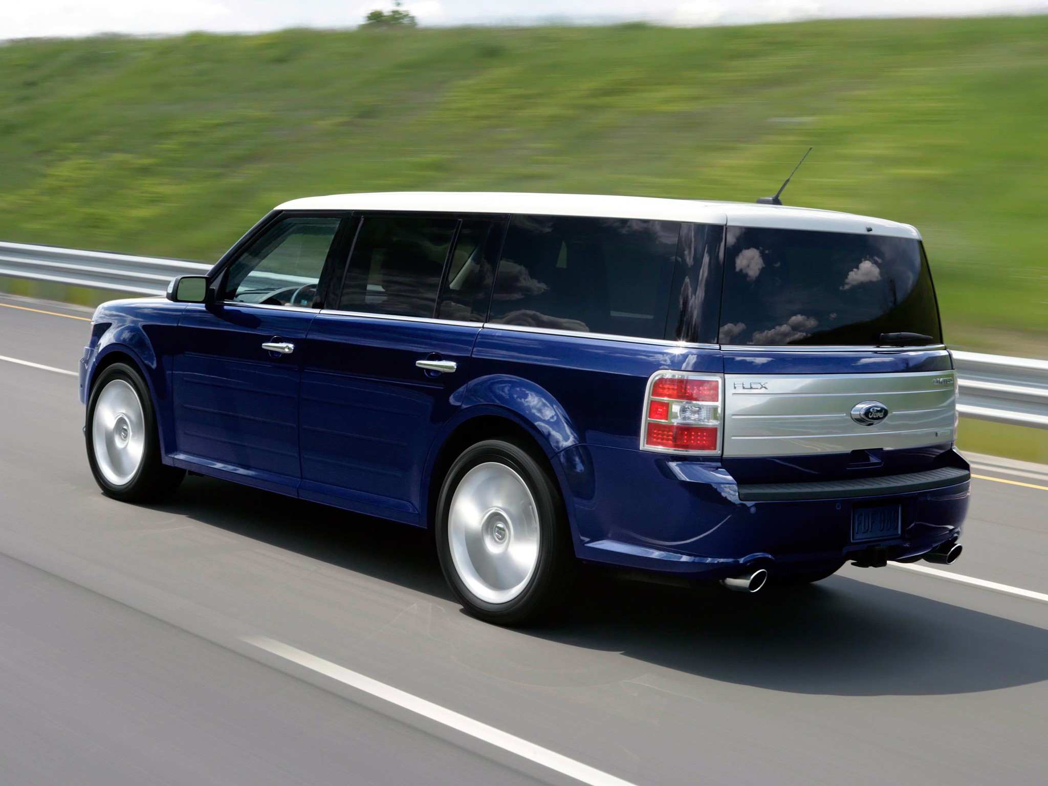 Ford Flex photo 8