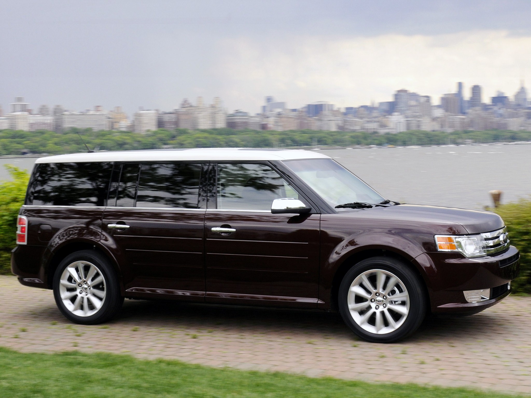 Ford Flex photo 16