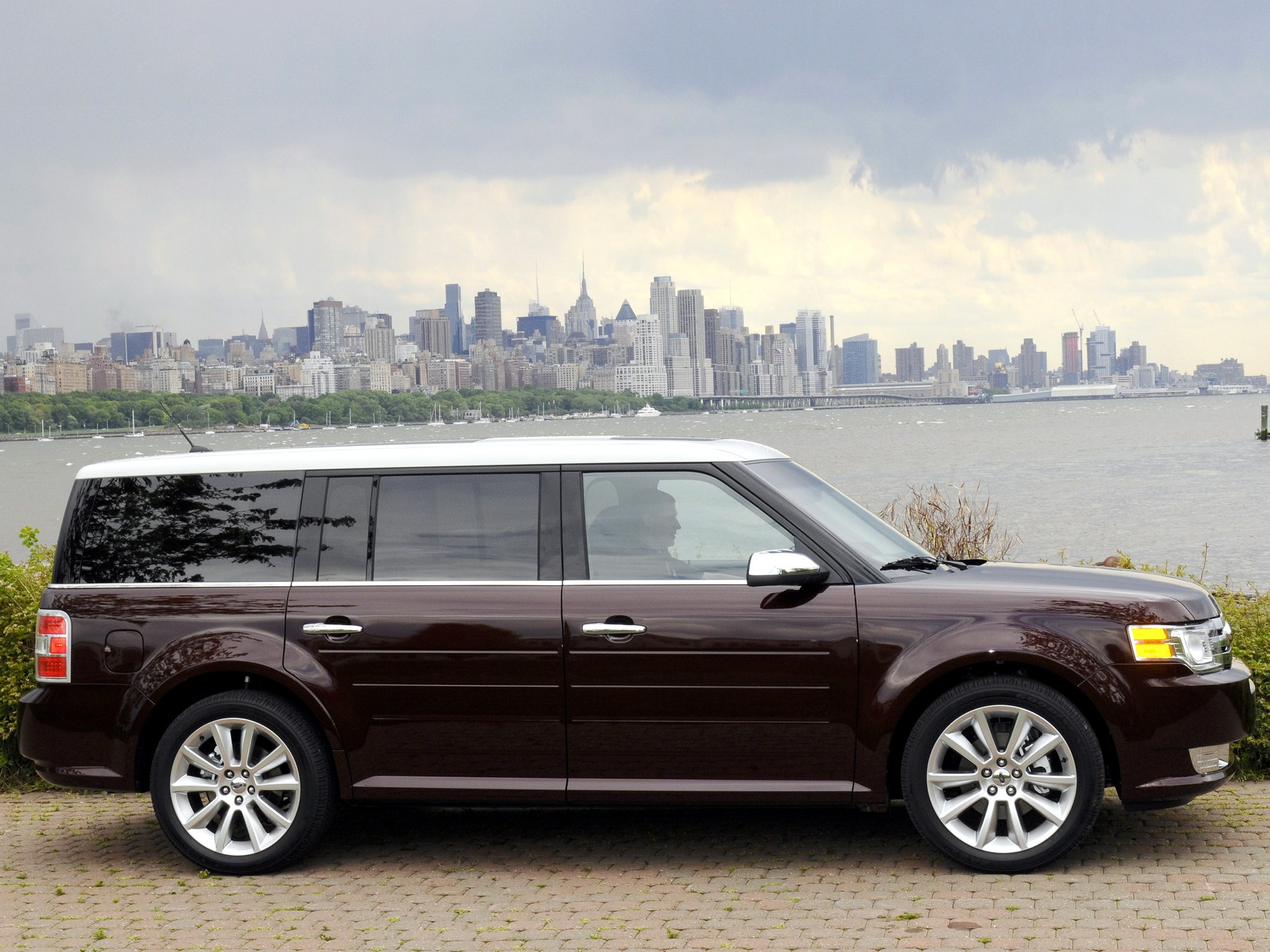 Ford Flex photo 18