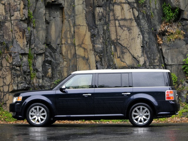Ford Flex photo 20
