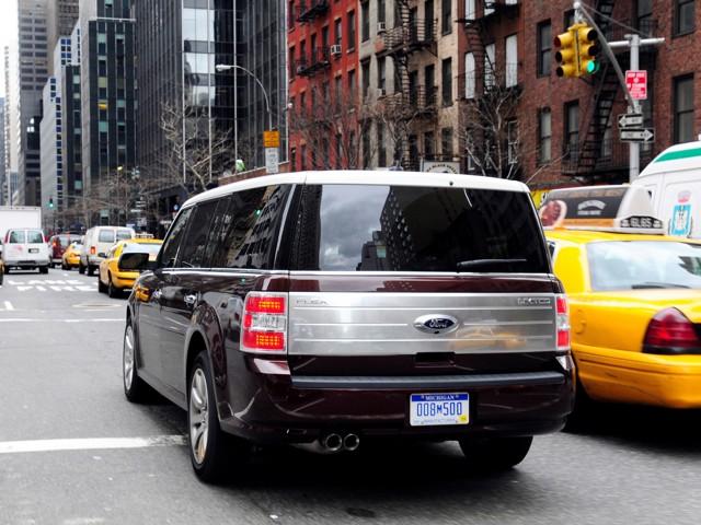 Ford Flex photo 30