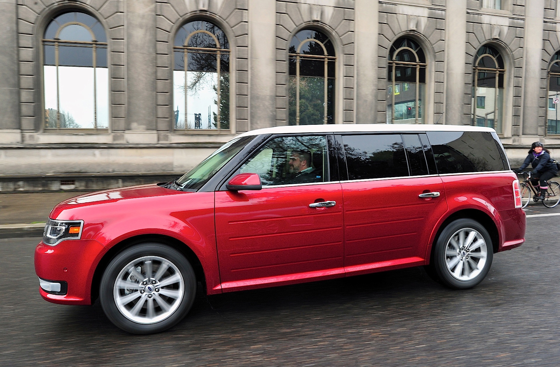 Ford Flex photo 19