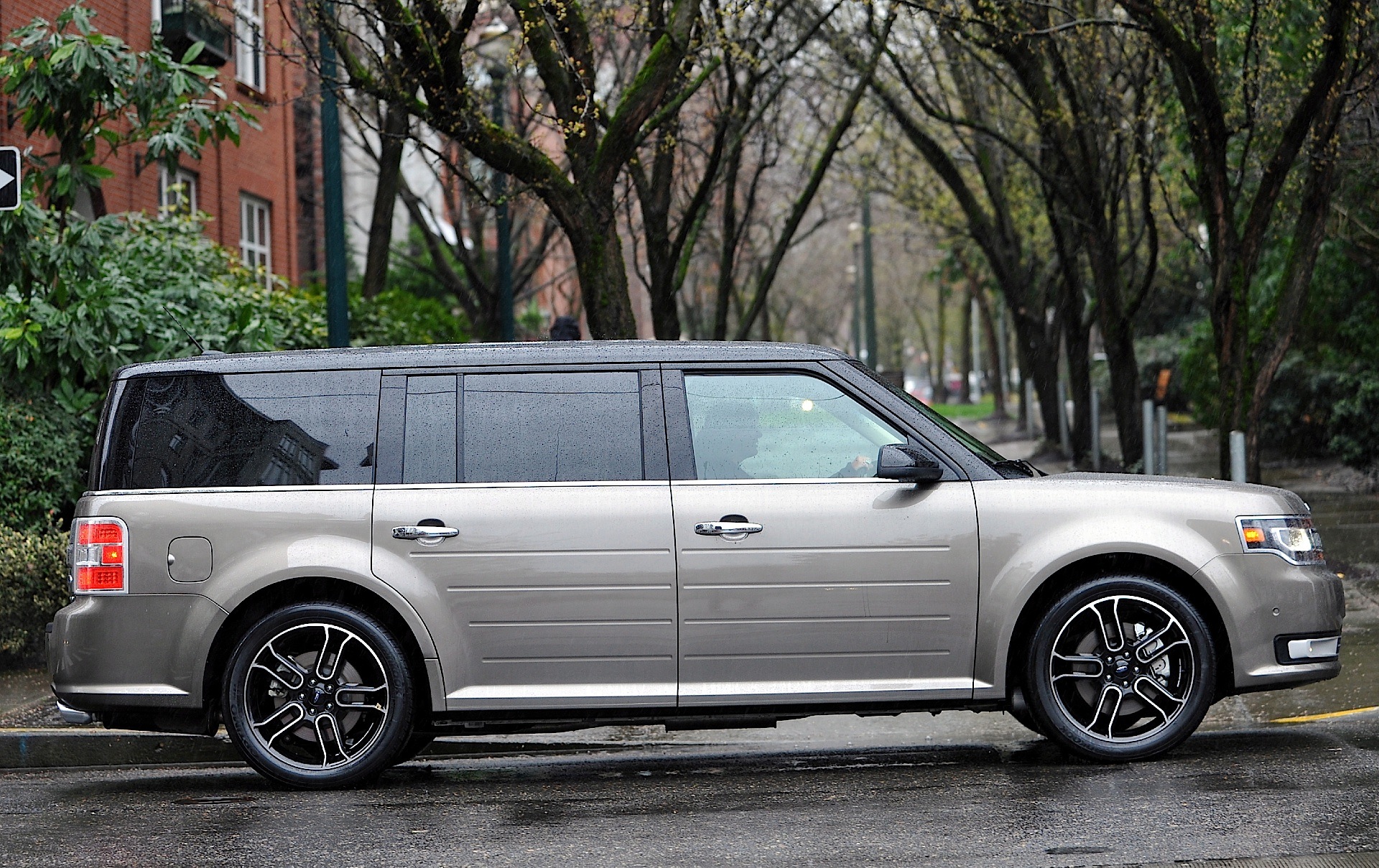 Ford Flex photo 24