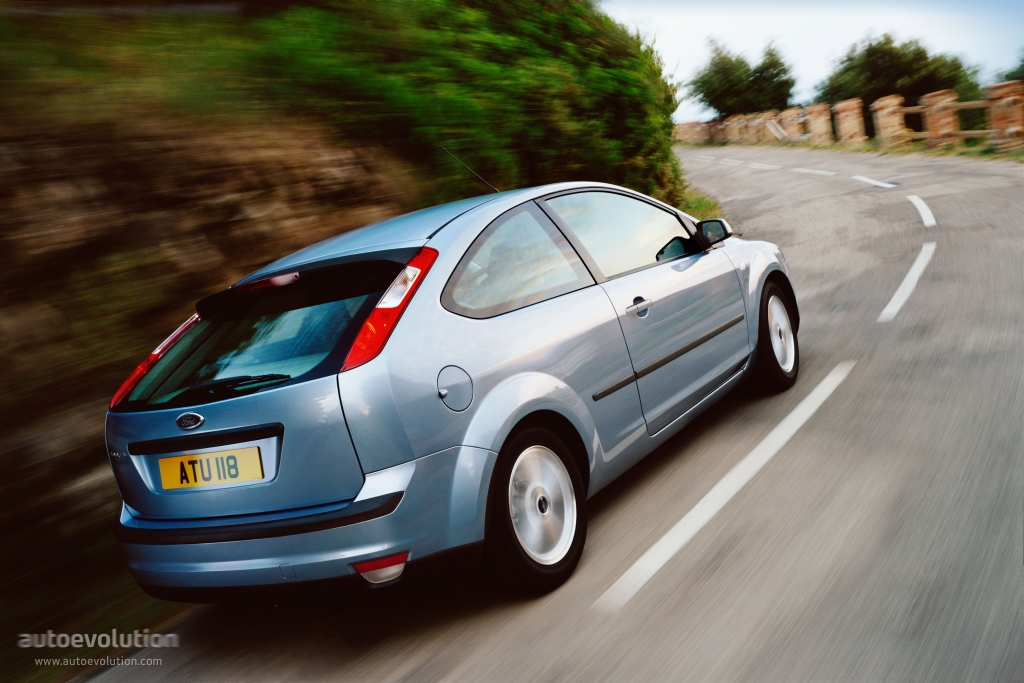 Ford Focus 3 Doors photo 5