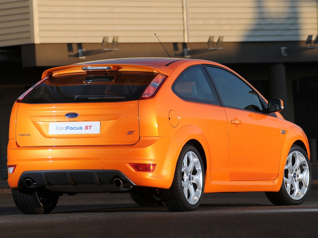 Ford Focus 3 Doors photo 12
