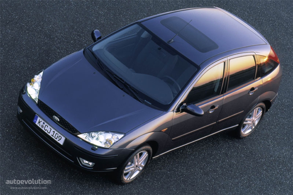 Ford Focus 5 Doors photo 2