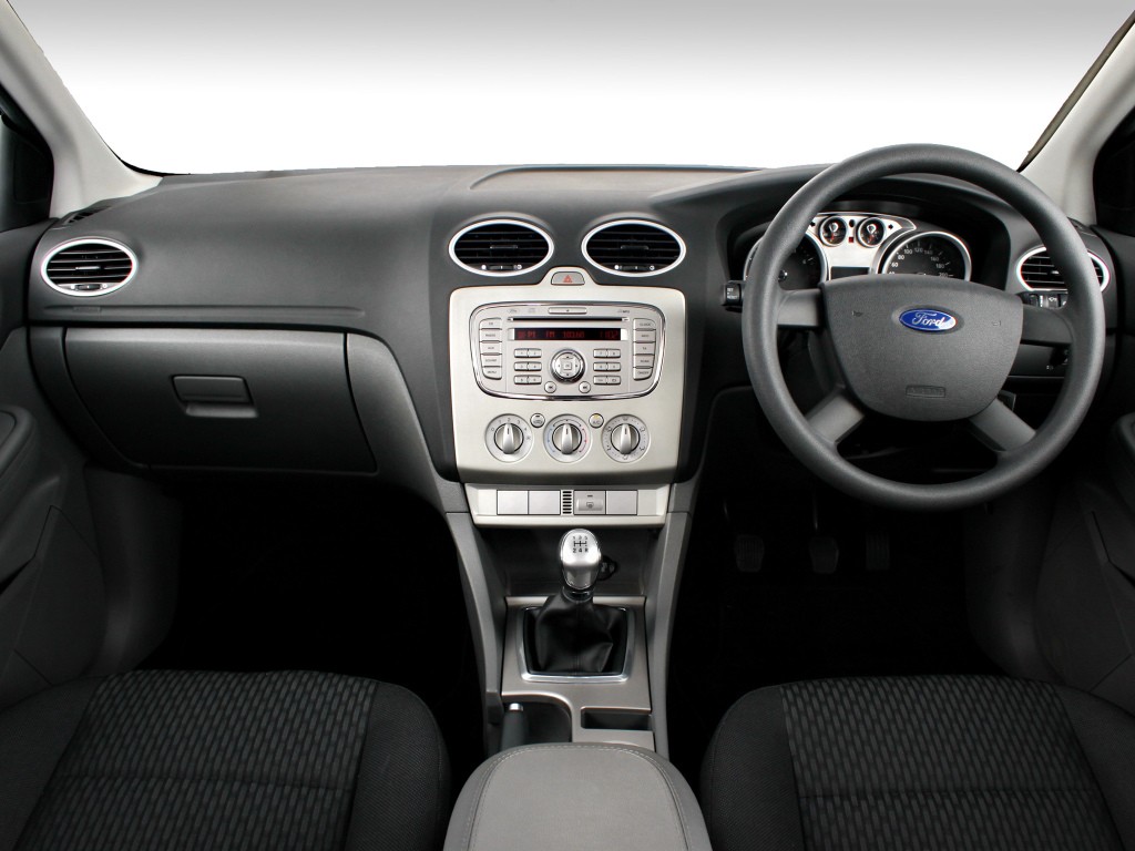 Ford Focus 5 Doors photo 24