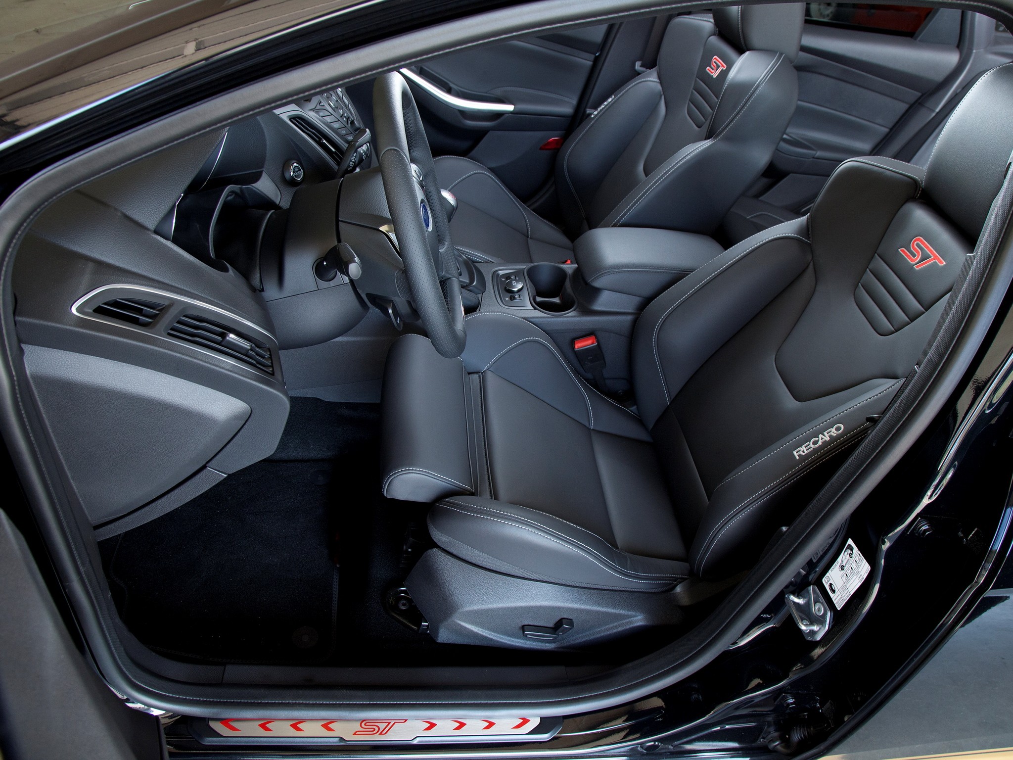 Ford Focus 5 Doors photo 18