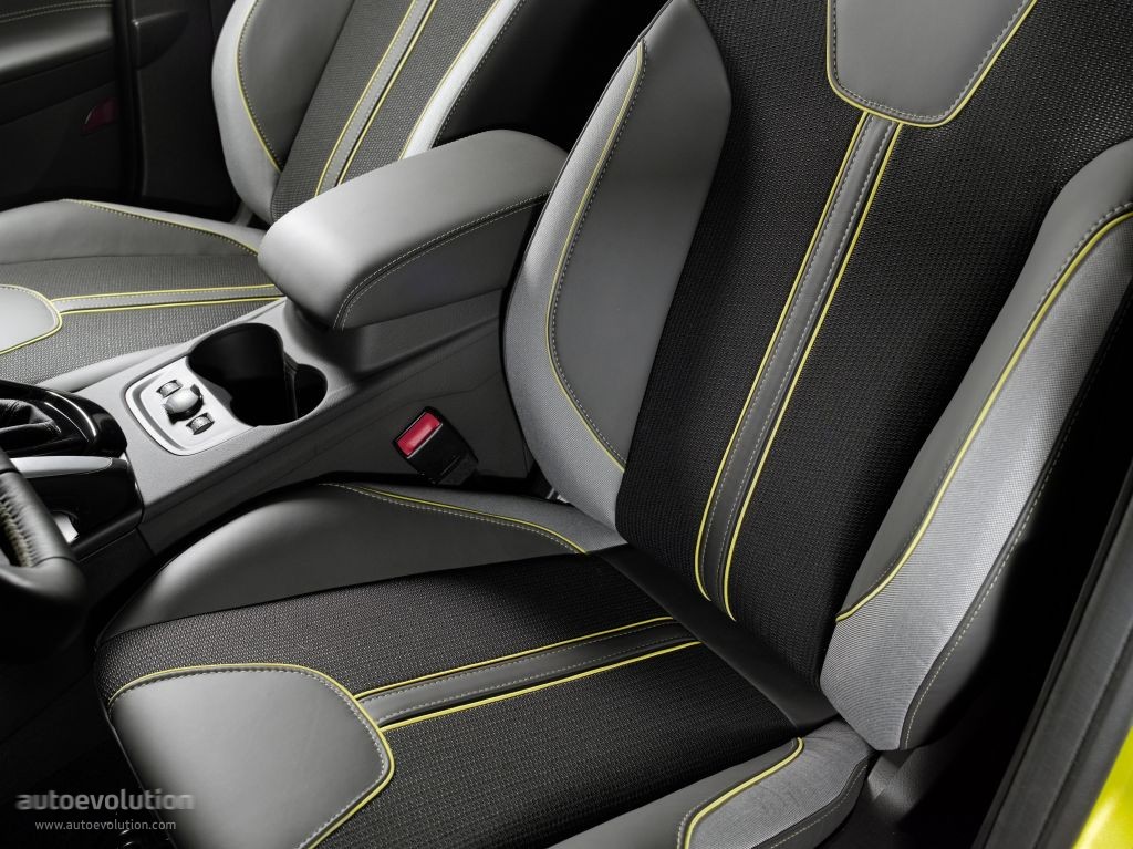 Ford Focus 5 Doors photo 14