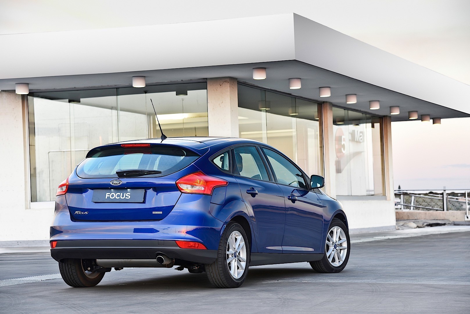 Ford Focus 5 Doors photo 27