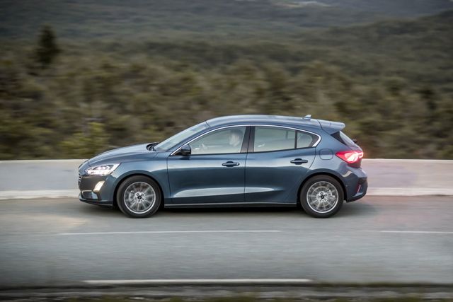 Ford Focus 5 Doors photo 21