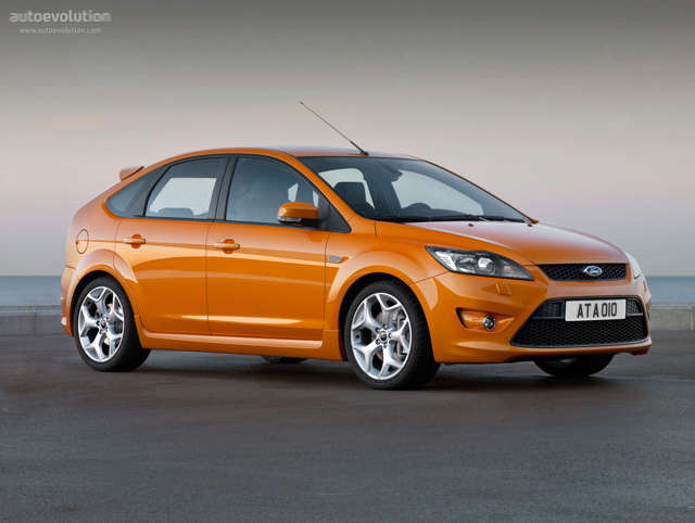 Ford Focus 5 Doors photo 1