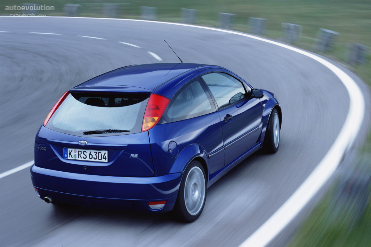 Ford Focus Rs photo 6