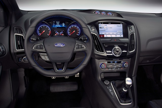 Ford Focus Rs photo 25