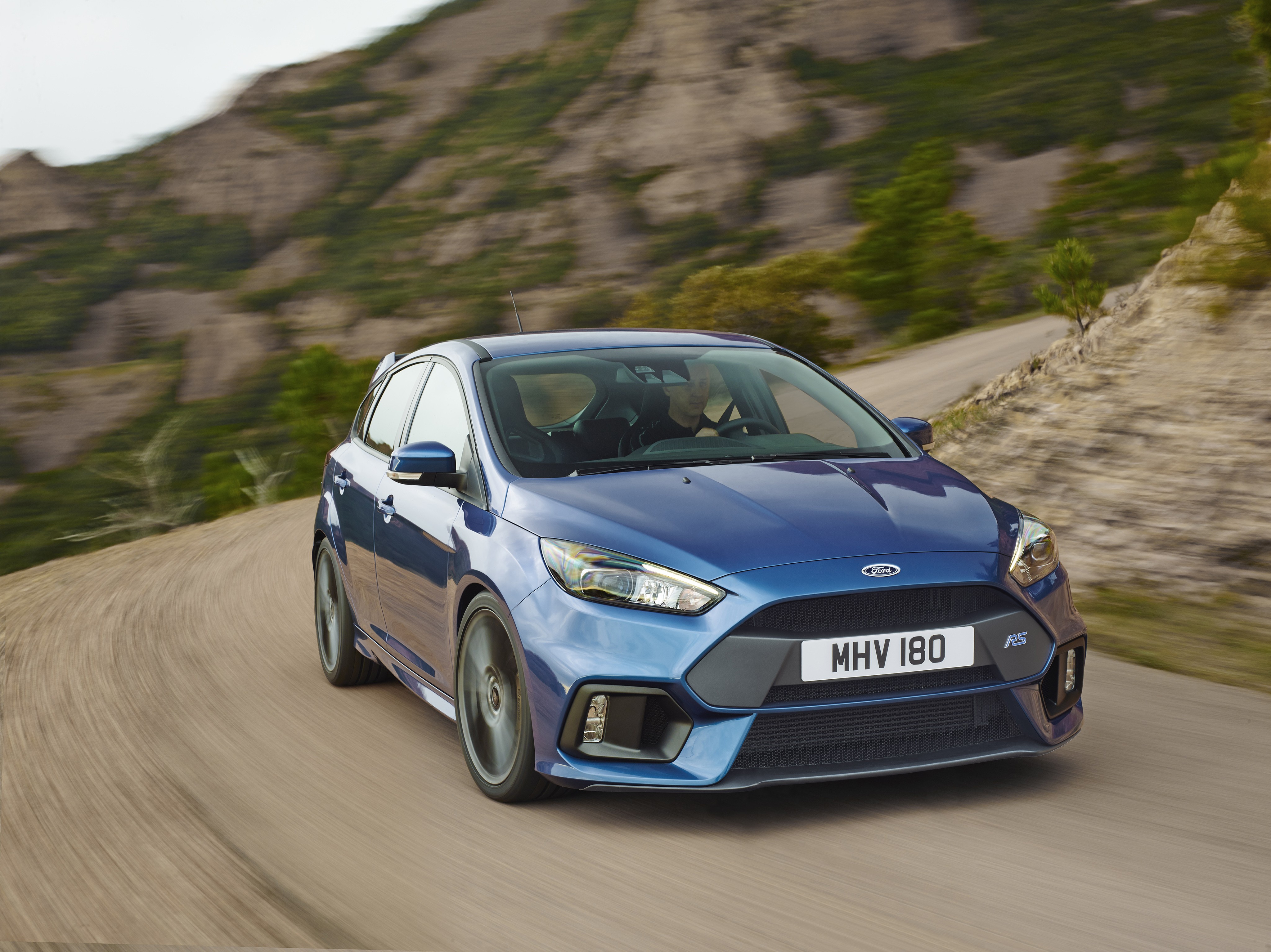 Ford Focus Rs photo 11