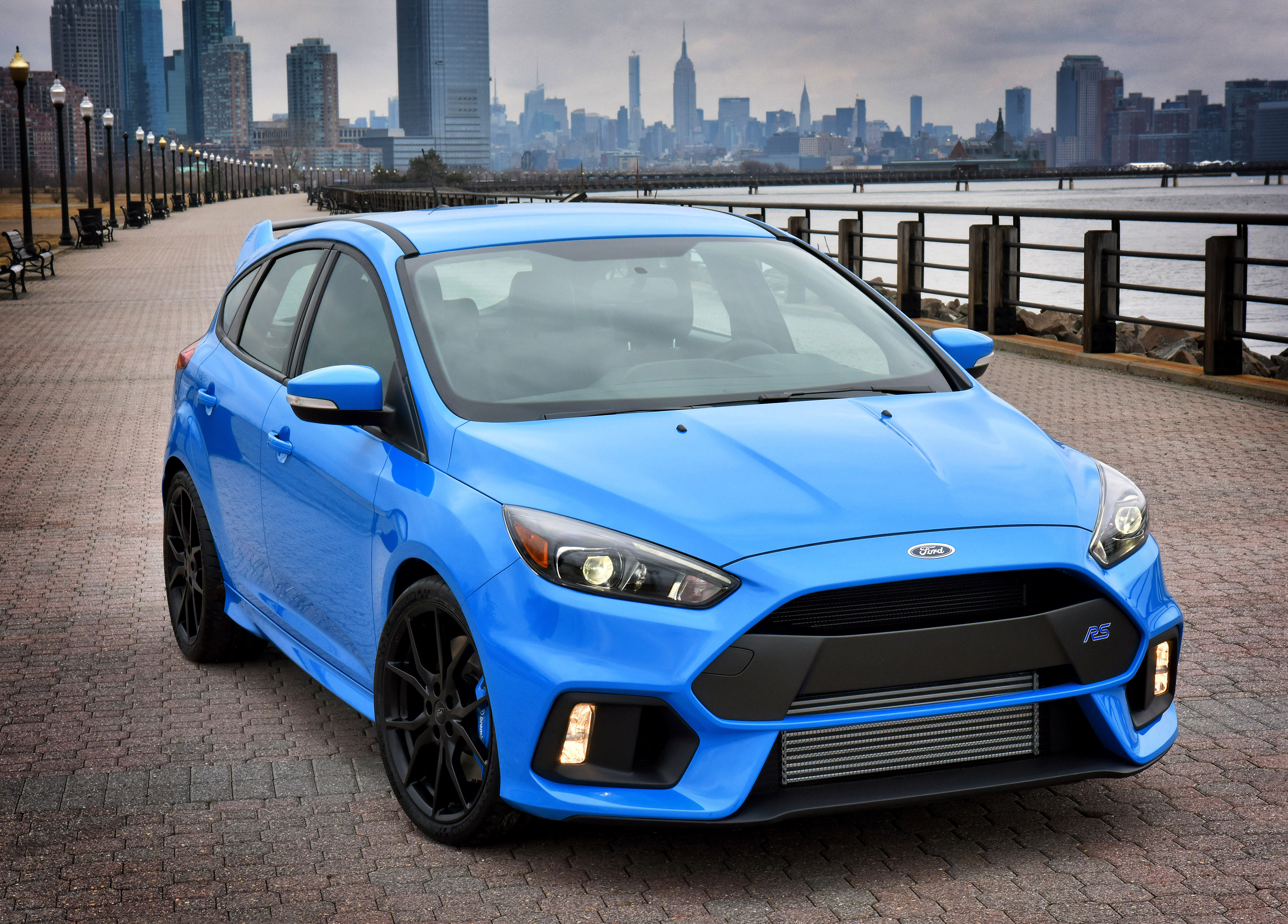 Ford Focus Rs photo 22