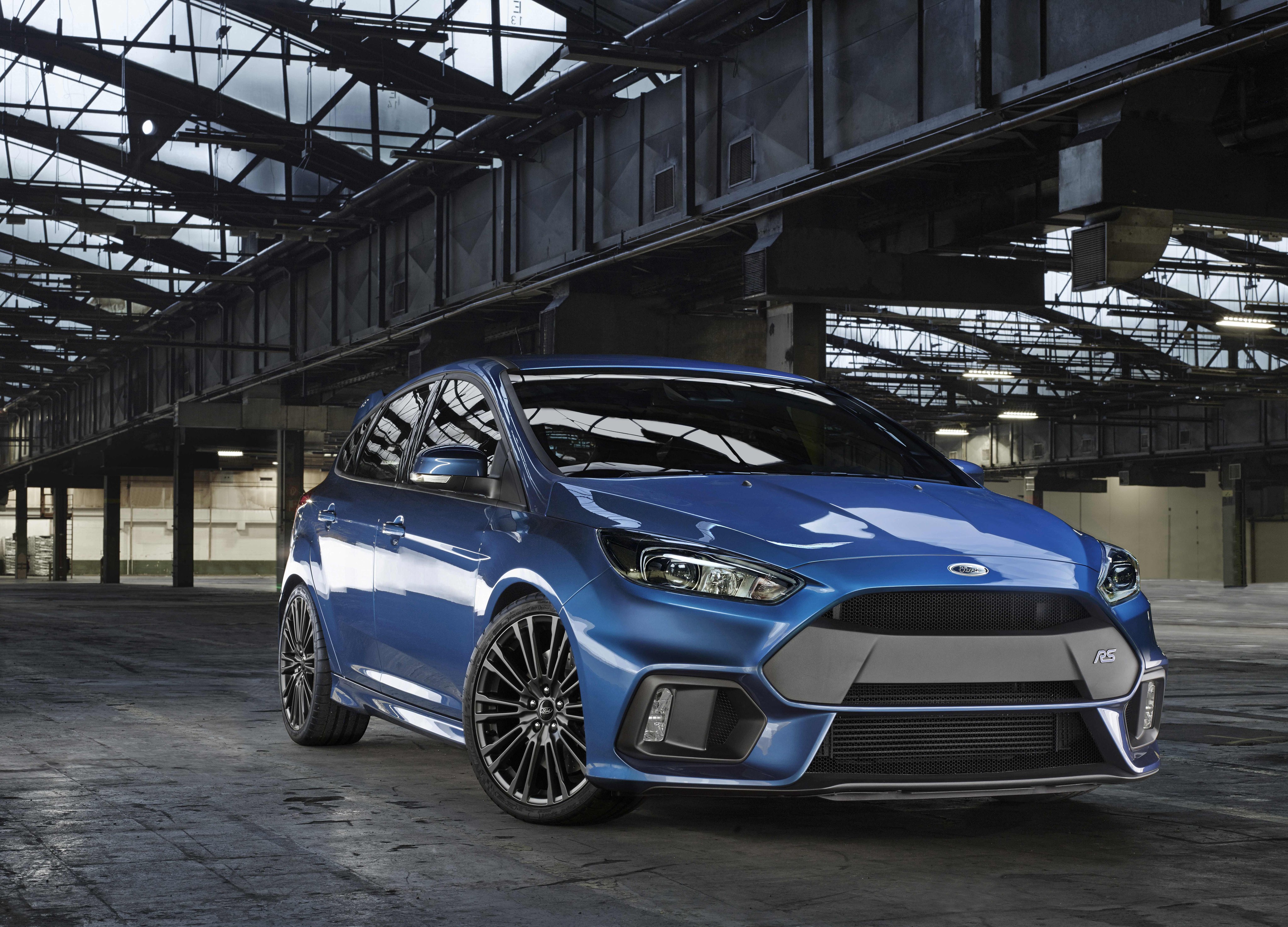 Ford Focus Rs photo 2