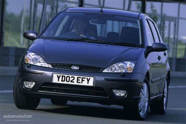 Ford Focus Sedan photo 1