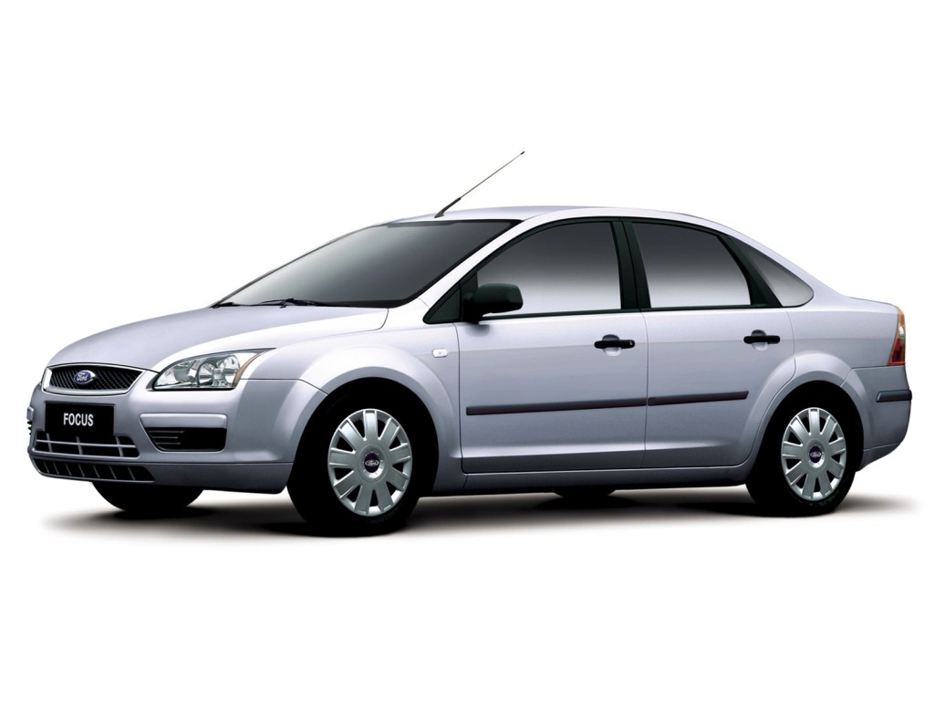 Ford Focus Sedan photo 9