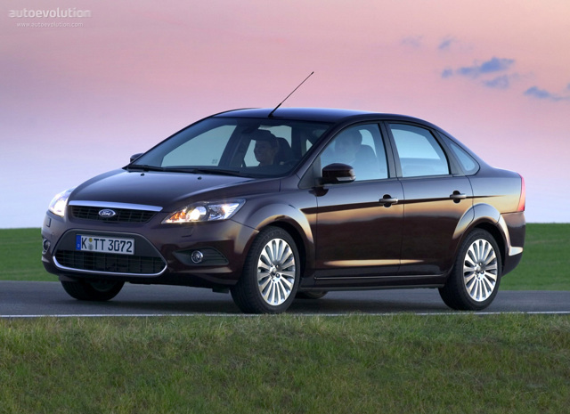 Ford Focus Sedan Foto 1