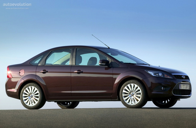 Ford Focus Sedan Foto 4