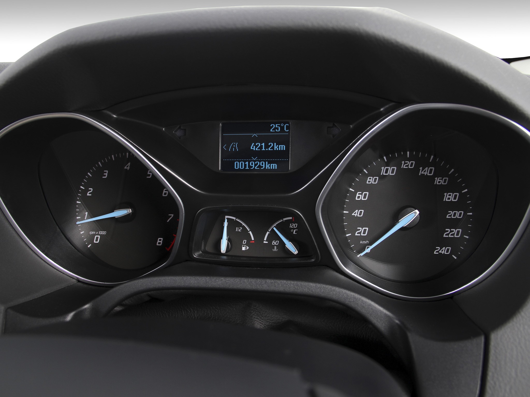 Ford Focus Sedan photo 41