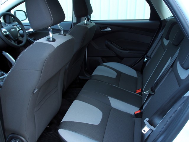 Ford Focus Sedan Foto 46