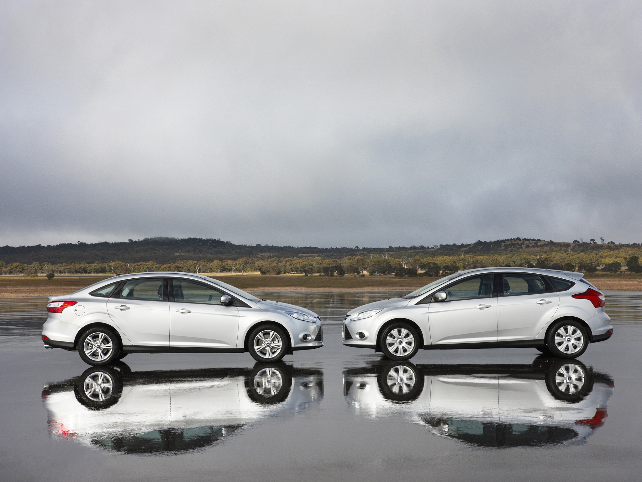 Ford Focus Sedan photo 18