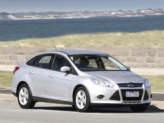 Ford Focus Sedan Foto 24